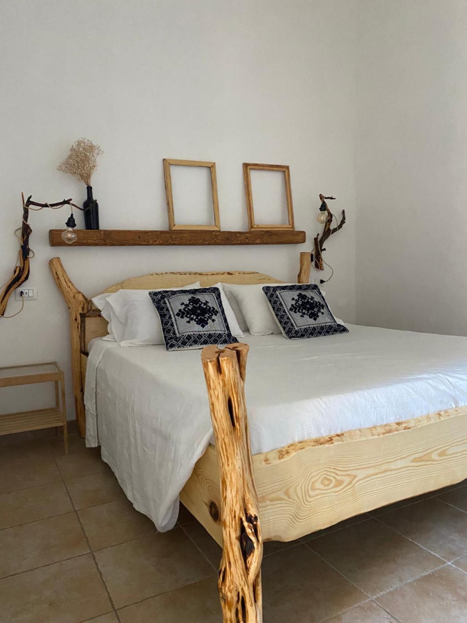 I Ginepri Bed and Breakfast Teulada Exterior foto